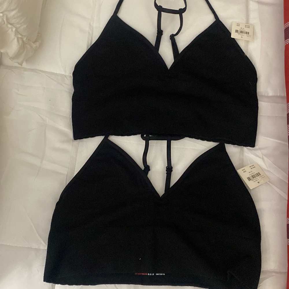 NWT 🖤Anthropologie seamless T-Back Bralette set of 2 ( only 3 sets left. )